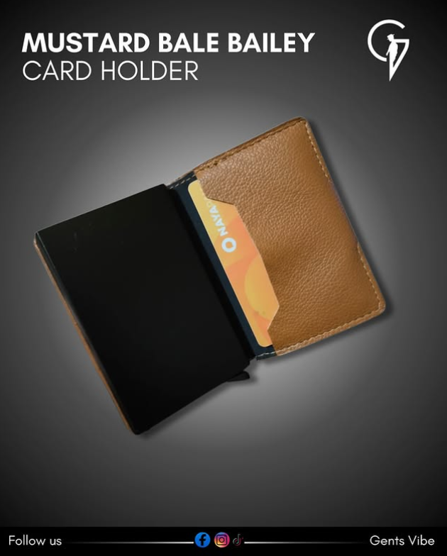 Bale Bailey Card Holder